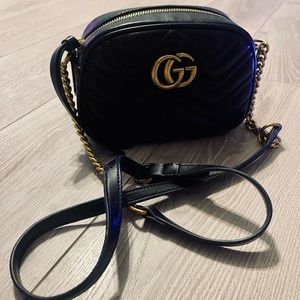 Gucci purse